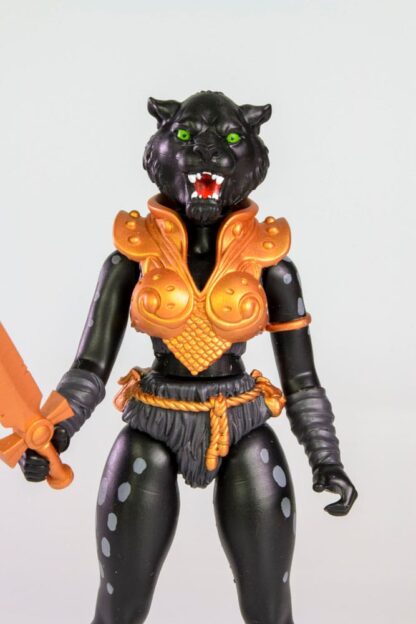 Legends of Dragonore Wave 1.5: Fire at Icemere Actionfigur Night Hunter Pantera 14 cm – Bild 9