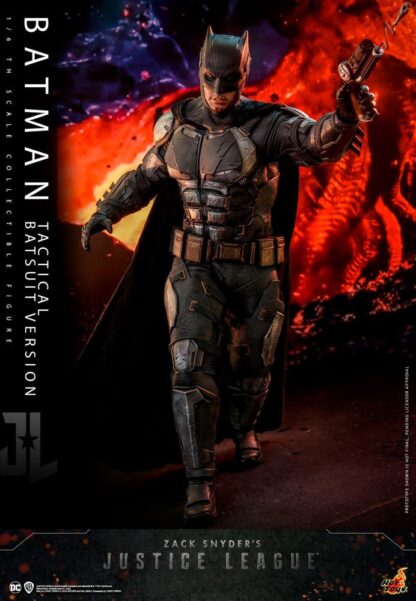 Zack Snyder`s Justice League Actionfigur 1/6 Batman (Tactical Batsuit Version) 33 cm – Bild 10