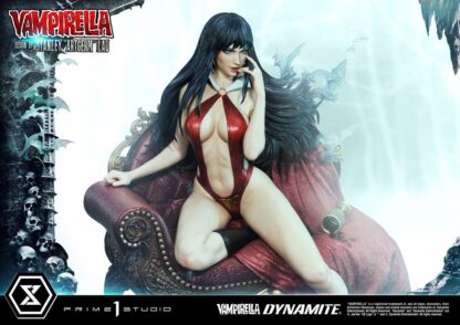 Dynamite Entertainment Statue 1/3 Vampirella Design by Stanley Artgerm Lau 55 cm – Bild 8