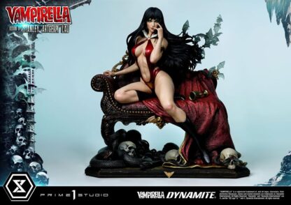 Dynamite Entertainment Statue 1/3 Vampirella Design by Stanley Artgerm Lau 55 cm – Bild 10