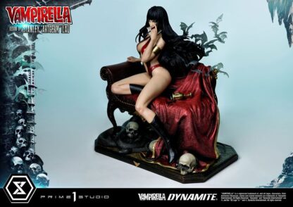 Dynamite Entertainment Statue 1/3 Vampirella Design by Stanley Artgerm Lau 55 cm – Bild 24