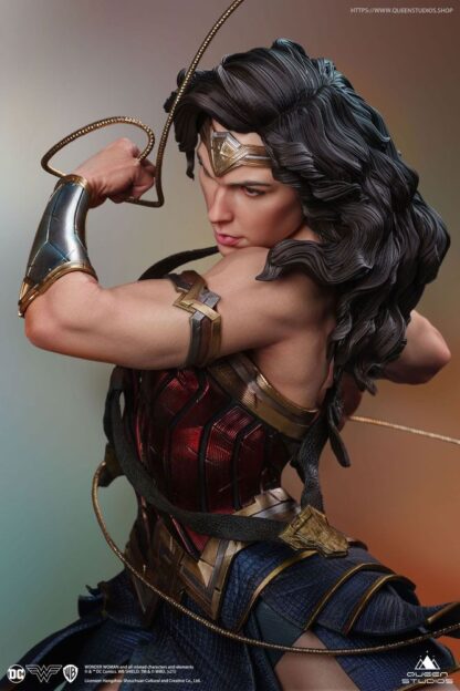 Wonder Woman Comic Statue 1/4 Wonder Woman Early Bird Version 47 cm – Bild 8