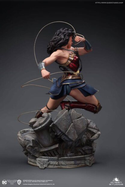 Wonder Woman Comic Statue 1/4 Wonder Woman Early Bird Version 47 cm – Bild 13