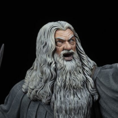 Herr der Ringe PVC Figur Gandalf in Moria 18 cm – Bild 3