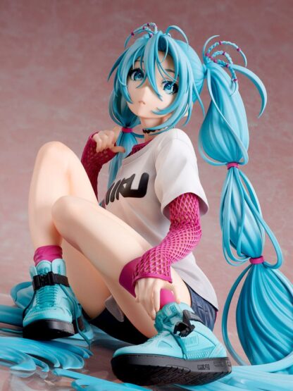 Hatsune Miku Statue 1/4 Yoneyama Mai The Latest Street Style "Cute" 17 cm – Bild 5