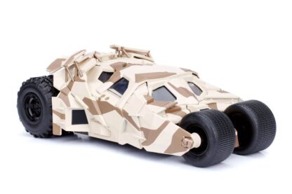 Batman The Dark Knight Diecast Modell 1/24 2008 Batmobile Camo mit Figur – Bild 4