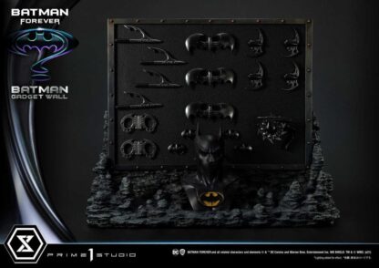 Batman Forever Museum Masterline Series Diorama 1/3 Batman Gadget Wall 49 cm – Bild 4