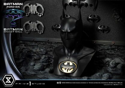 Batman Forever Museum Masterline Series Diorama 1/3 Batman Gadget Wall 49 cm – Bild 12