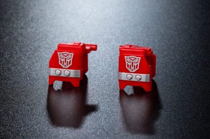 Transformers Blokees Plastic Model Classic Class 01 Optimus Prime  - Beschädigte Verpackung – Bild 13