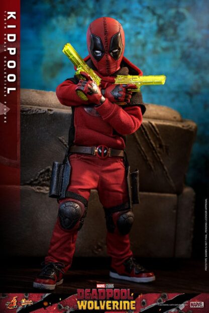 Deadpool & Wolverine Movie Masterpiece Actionfigur 1/6 Kidpool 22 cm – Bild 4