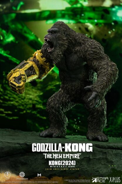 Godzilla vs. Kong: The New Empire Soft Vinyl Statue Kong with B.E.A.S.T. Glove 30 cm – Bild 7