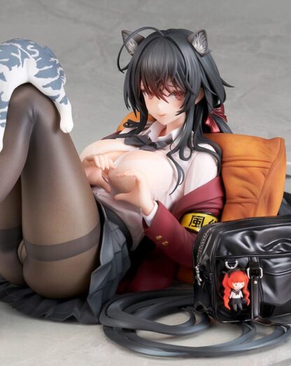 Azur Lane PVC Statue 1/7 Taiho Sweet Time After School Ver. 32 cm – Bild 4