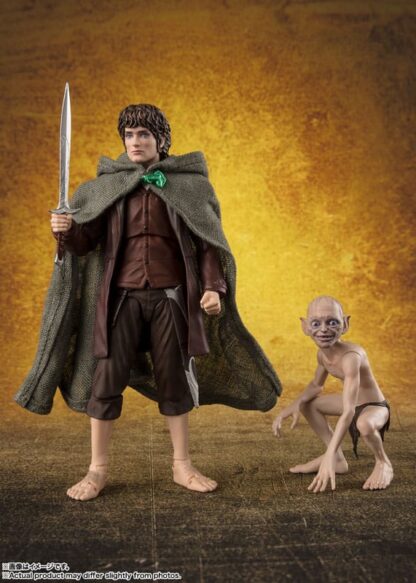 Herr der Ringe S.H. Figuarts Actionfiguren Frodo Beutlin & Gollum – Bild 2