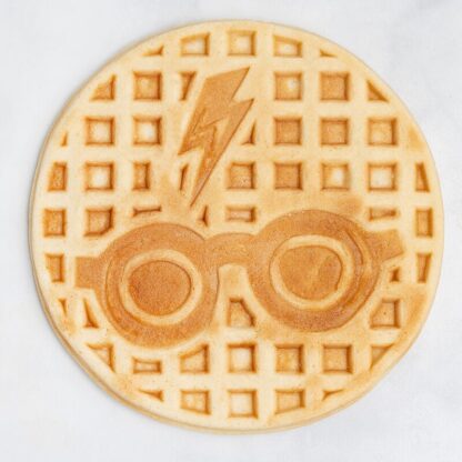 Harry Potter Waffeleisen Glasses and Lightning Bolt – Bild 8