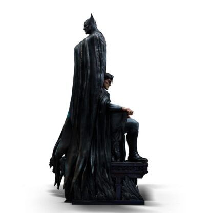 DC Comics Legacy Replica Statue 1/4 Batman and Bruce Wayne 79 cm – Bild 15