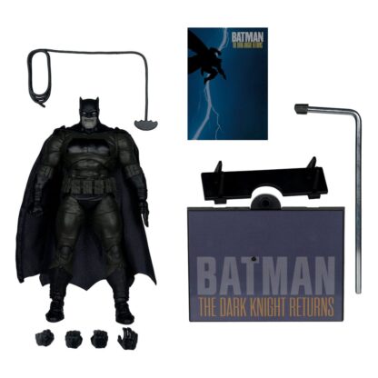 DC Multiverse McFarlane Cover Recreations Actionfigur Batman (Batman: The Dark Knight Returns #1) (Gold Label) 18 cm – Bild 3