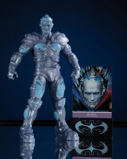 Batman & Robin DC Multiverse Actionfigur Mr. Freeze (Black Light Edition) (Gold Label) 18 cm – Bild 8