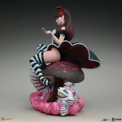 Fairytale Fantasies Collection Statue Alice in Wonderland Game of Hearts Edition 34 cm – Bild 9