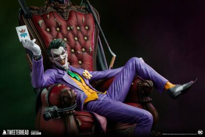 DC Comics Maquette The Joker 52 cm – Bild 6